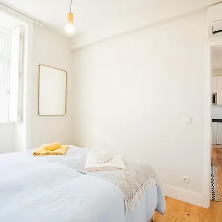 Guestready - Chic And Vibrant Near Anjos Apartment Lisbon