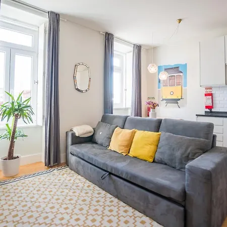Guestready - Chic And Vibrant Near Anjos Apartment